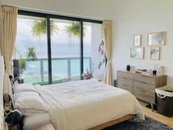 Marina Bay Residences (D1), Condominium #561692101